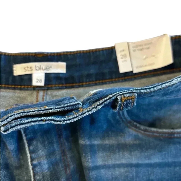 NWT STS Blue Women's High Rise Aubrey Cutoff Distressed Jean Short Size 28 - Picture 6 of 13